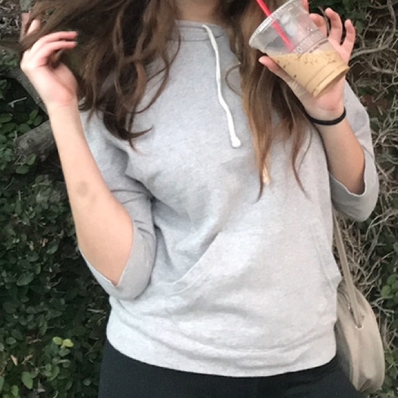 Cropped 3/4 Length Grey Hoodie - Picture 5 of 5